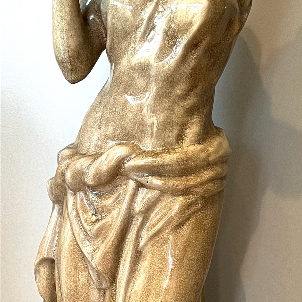 Water fountain figure